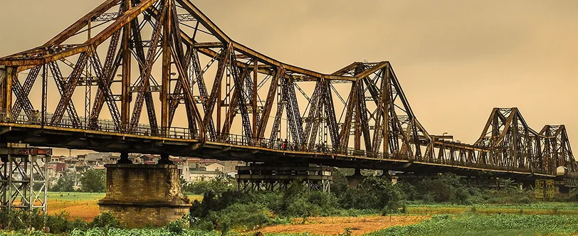 Long Bien Bridge